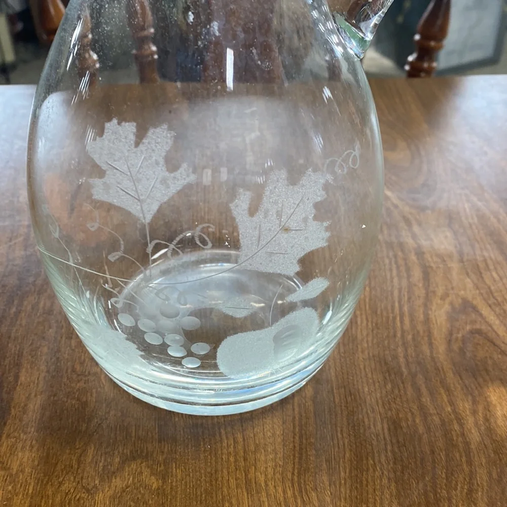 GRAPE ETCHED DECANTER AND 4 matching Glasses